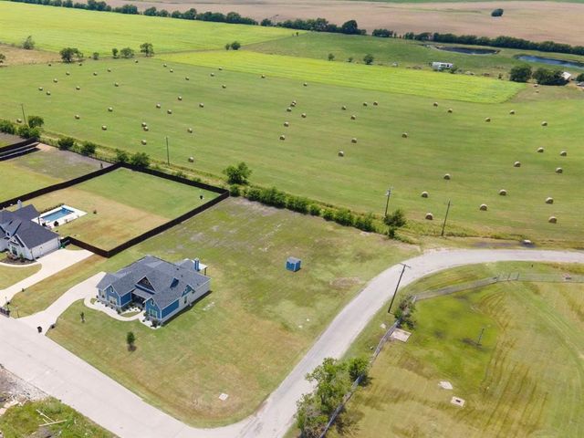 1610 Ryder Lee Lane, Waxahachie, TX 75165