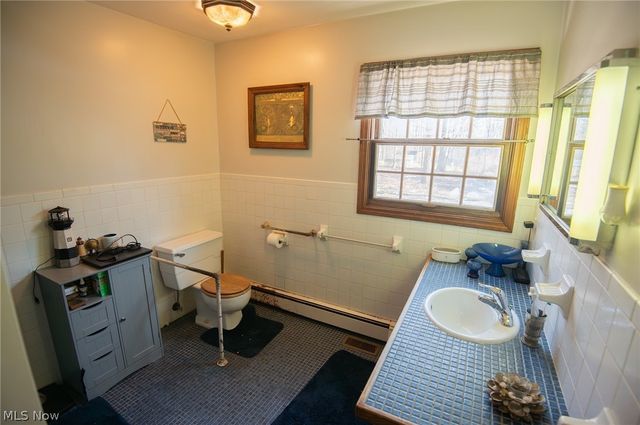 11180 Whitewood Drive, Newbury, OH 44065