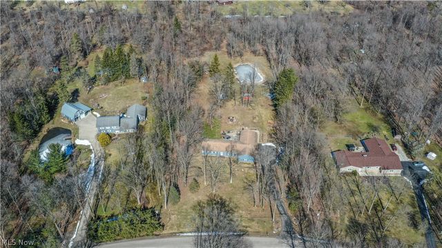 11180 Whitewood Drive, Newbury, OH 44065