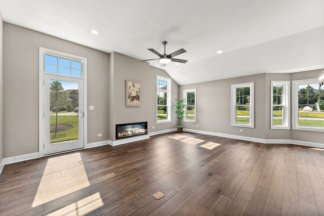 11289 Tuscany Lane, Lemont, IL 60439