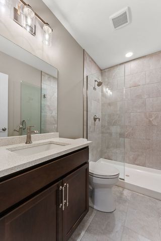 11289 Tuscany Lane, Lemont, IL 60439