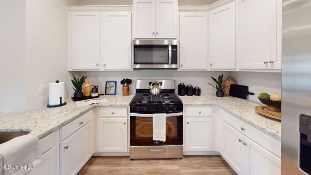 507 Vista Pointe Drive, Pearl, MS 39208