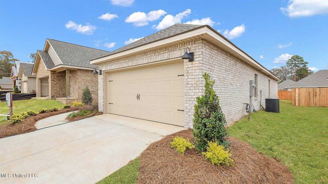 507 Vista Pointe Drive, Pearl, MS 39208