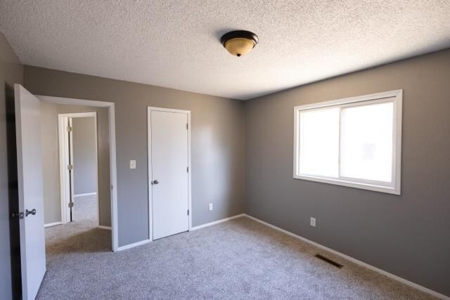 928 N Glenn Avenue, Springfield, MO 65803