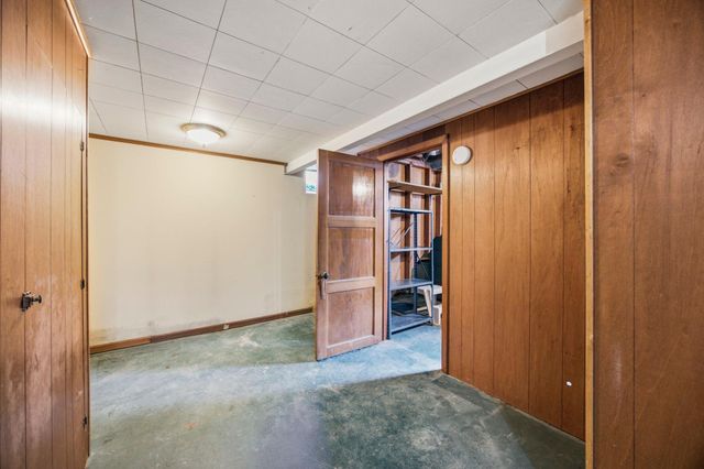 2116 Fremont Avenue E, Saint Paul, MN 55119