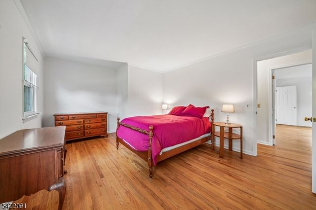 56 Tuxford Ter, Bernards Twp., NJ 07920