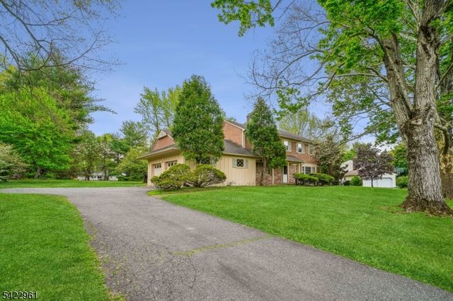 56 Tuxford Ter, Bernards Twp., NJ 07920