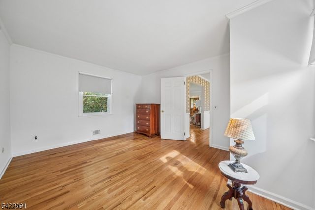 56 Tuxford Ter, Bernards Twp., NJ 07920