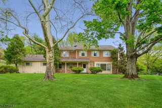 56 Tuxford Ter, Bernards Twp., NJ 07920