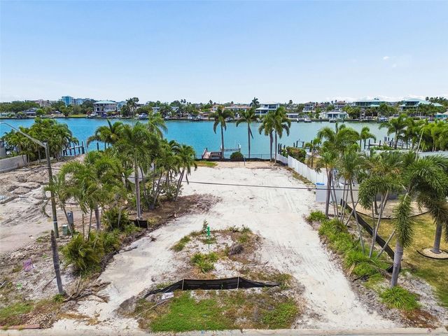 10246 TARPON DRIVE, Treasure Island, FL 33706
