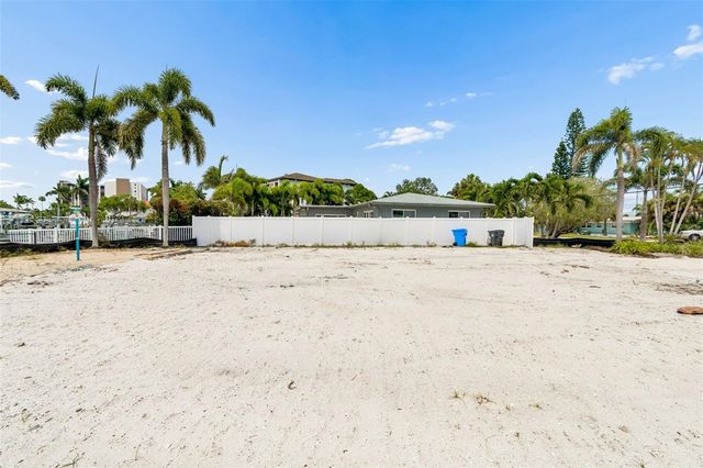 10246 TARPON DRIVE, Treasure Island, FL 33706