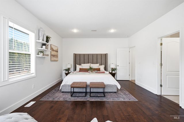 6712 N Double Eagle Lane, Meridian, ID 83646