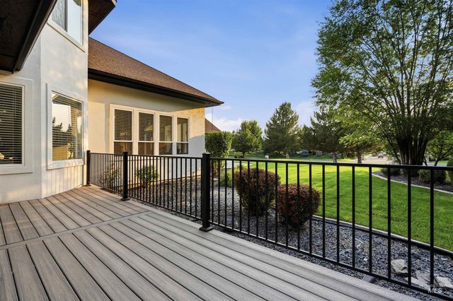6712 N Double Eagle Lane, Meridian, ID 83646