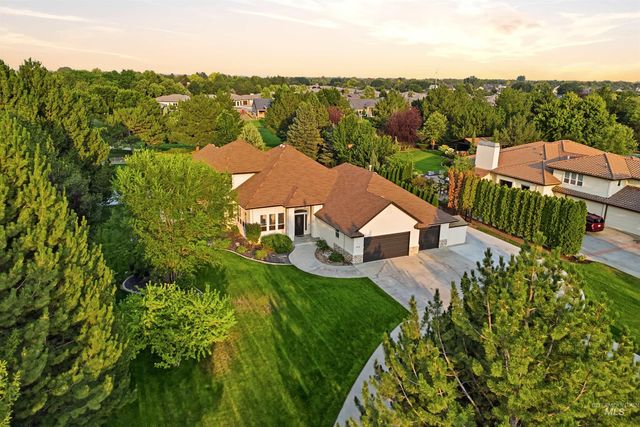 6712 N Double Eagle Lane, Meridian, ID 83646