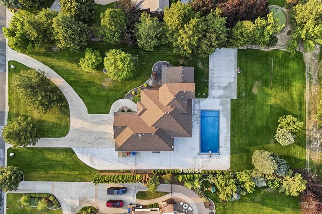 6712 N Double Eagle Lane, Meridian, ID 83646