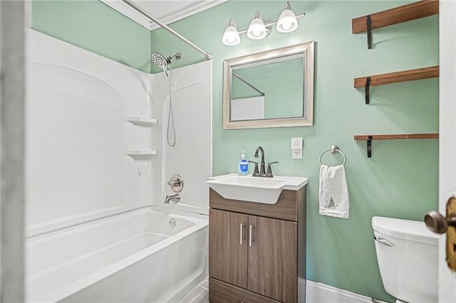 2401 Flemming Road, Middletown, OH 45042