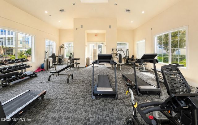 8290 GATE Parkway W 167, Jacksonville, FL 32216