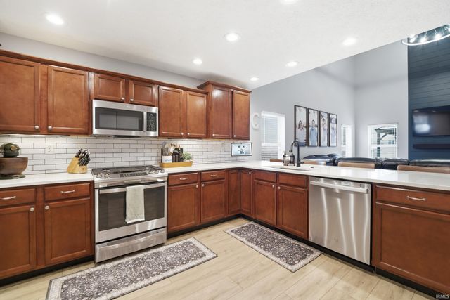 6152 Buchanan Drive, West Lafayette, IN 47906