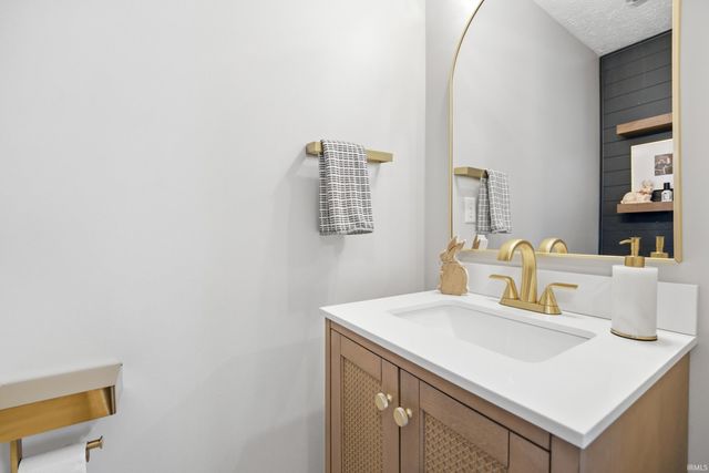 6152 Buchanan Drive, West Lafayette, IN 47906