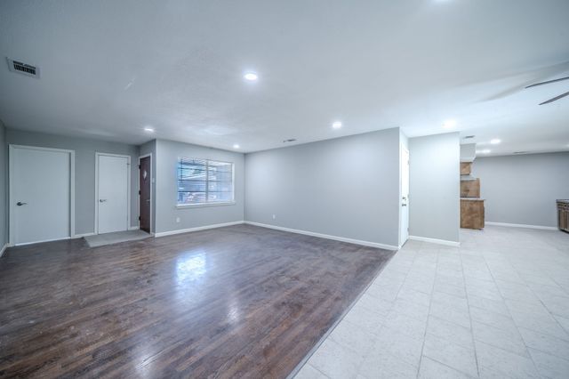 3510 Kingsford Avenue, Dallas, TX 75227