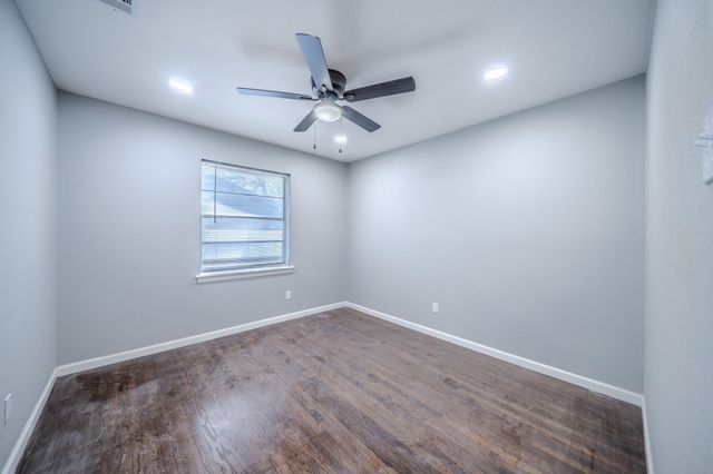 3510 Kingsford Avenue, Dallas, TX 75227