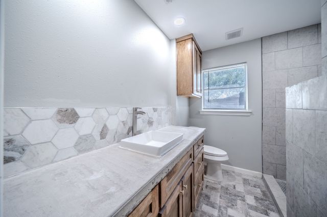 3510 Kingsford Avenue, Dallas, TX 75227