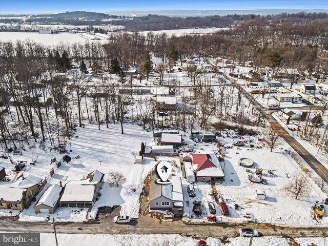 7 GROY AVE, Lebanon, PA 17046