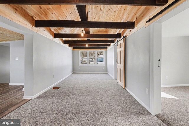 7 GROY AVE, Lebanon, PA 17046