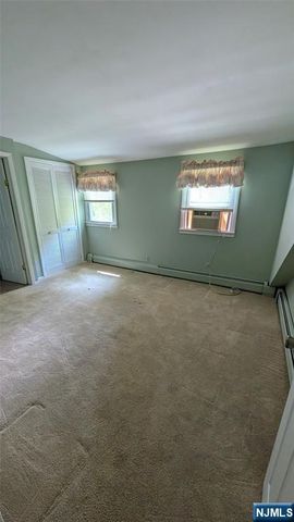 31 Cascade Way, Butler Borough, NJ 07405