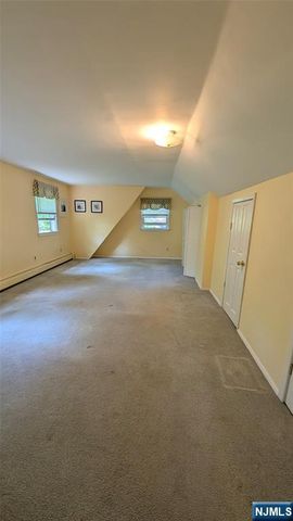 31 Cascade Way, Butler Borough, NJ 07405