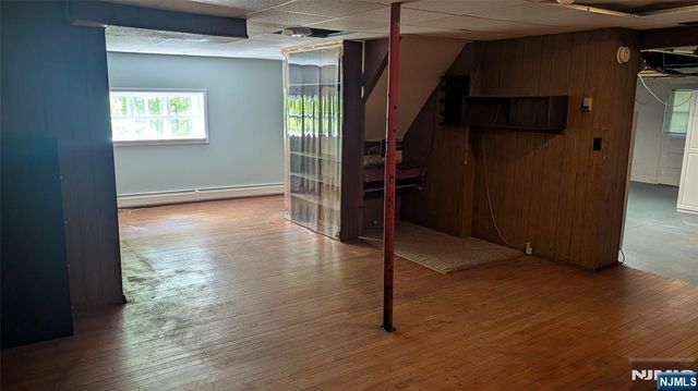 31 Cascade Way, Butler Borough, NJ 07405