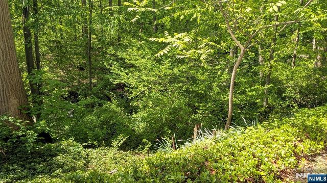 31 Cascade Way, Butler Borough, NJ 07405