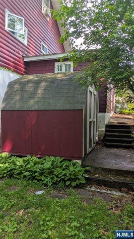 31 Cascade Way, Butler Borough, NJ 07405