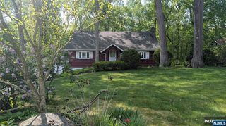 31 Cascade Way, Butler Borough, NJ 07405