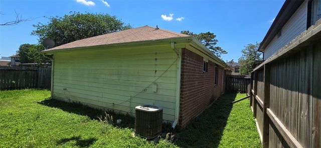 4206 Daisy Meadow Drive, Katy, TX 77449