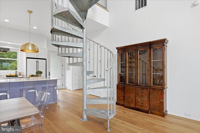 330 MAJESTIC LN, Charles Town, WV 25414