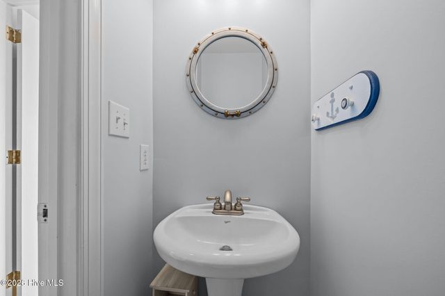 310 Joan Court, Beaufort, NC 28516