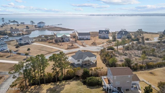 310 Joan Court, Beaufort, NC 28516