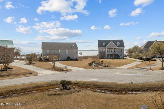 310 Joan Court, Beaufort, NC 28516