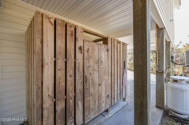 310 Joan Court, Beaufort, NC 28516