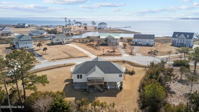 310 Joan Court, Beaufort, NC 28516