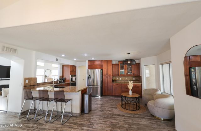 4003 W ROSE GARDEN Lane, Glendale, AZ 85308