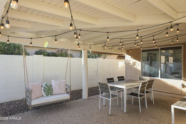 4003 W ROSE GARDEN Lane, Glendale, AZ 85308