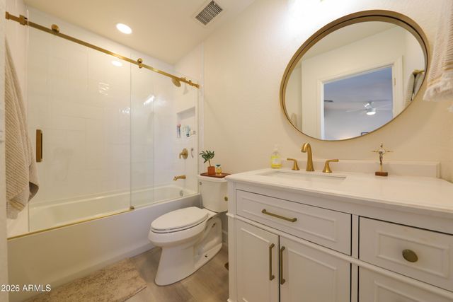 4003 W ROSE GARDEN Lane, Glendale, AZ 85308