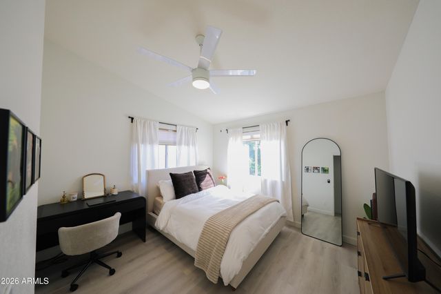 4003 W ROSE GARDEN Lane, Glendale, AZ 85308