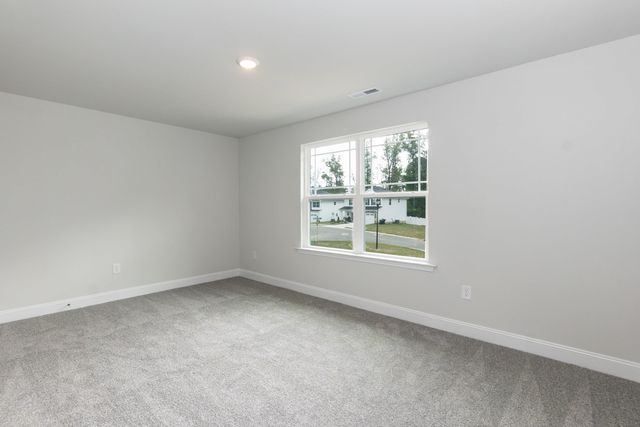 433 Whitetail Way, Tabor City, NC 28463