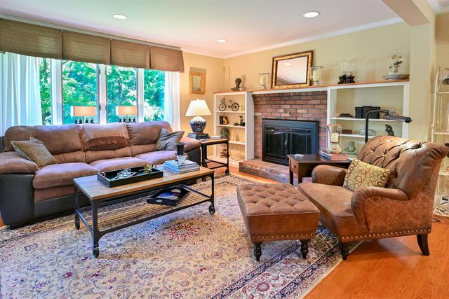 44 Berkley Street, Merrimack, NH 03054