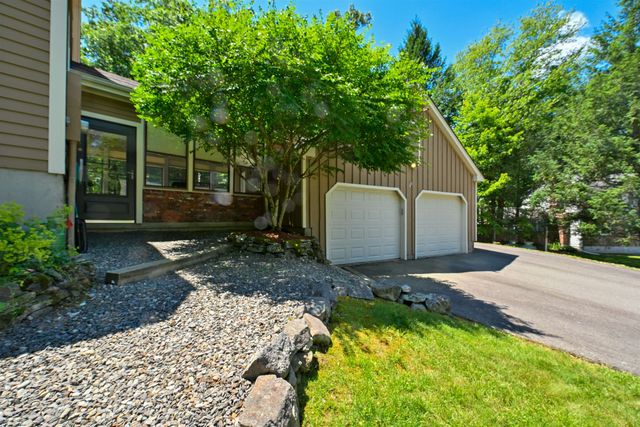 44 Berkley Street, Merrimack, NH 03054