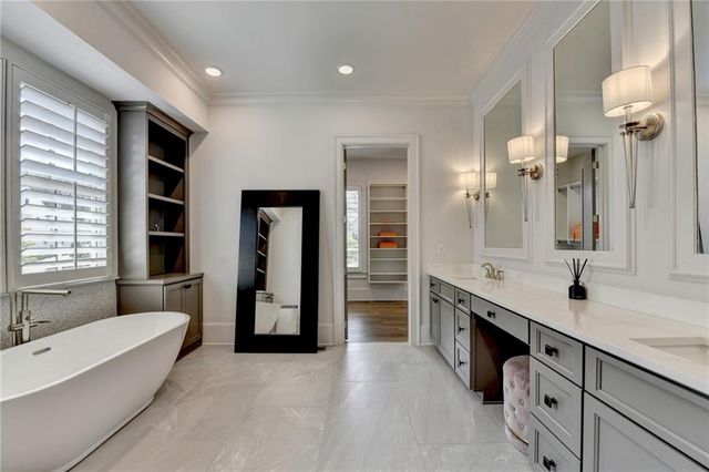 4871 Hanalei Hollow, Suwanee, GA 30024