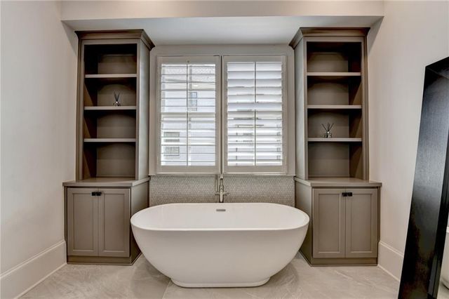 4871 Hanalei Hollow, Suwanee, GA 30024